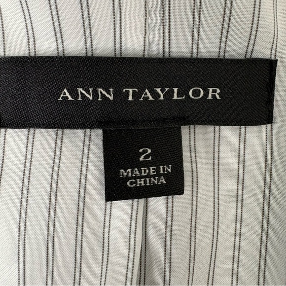 Ann Taylor Classic Grey One-Button Blazer Career Workwear - Picture 14 of 16